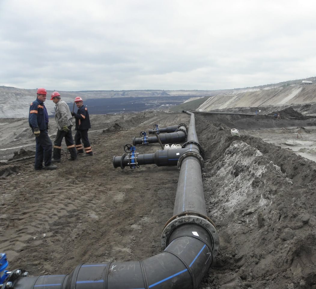 Brown coal mine drainage systems