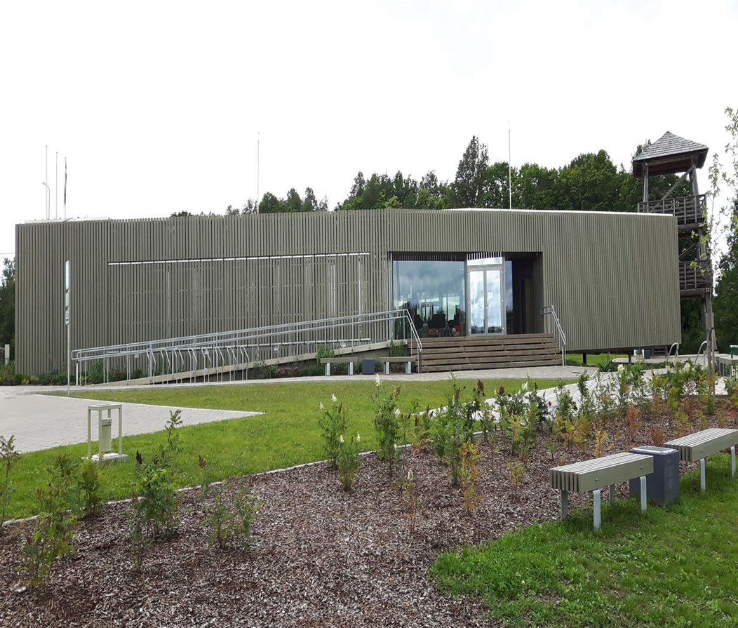 Passive building with high energy efficiency