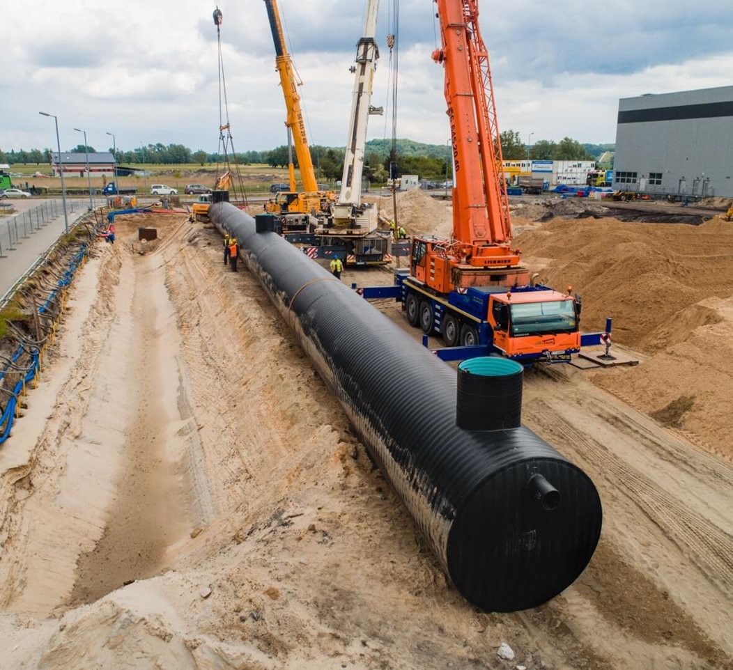Smart tanks for Rossmann distribution center